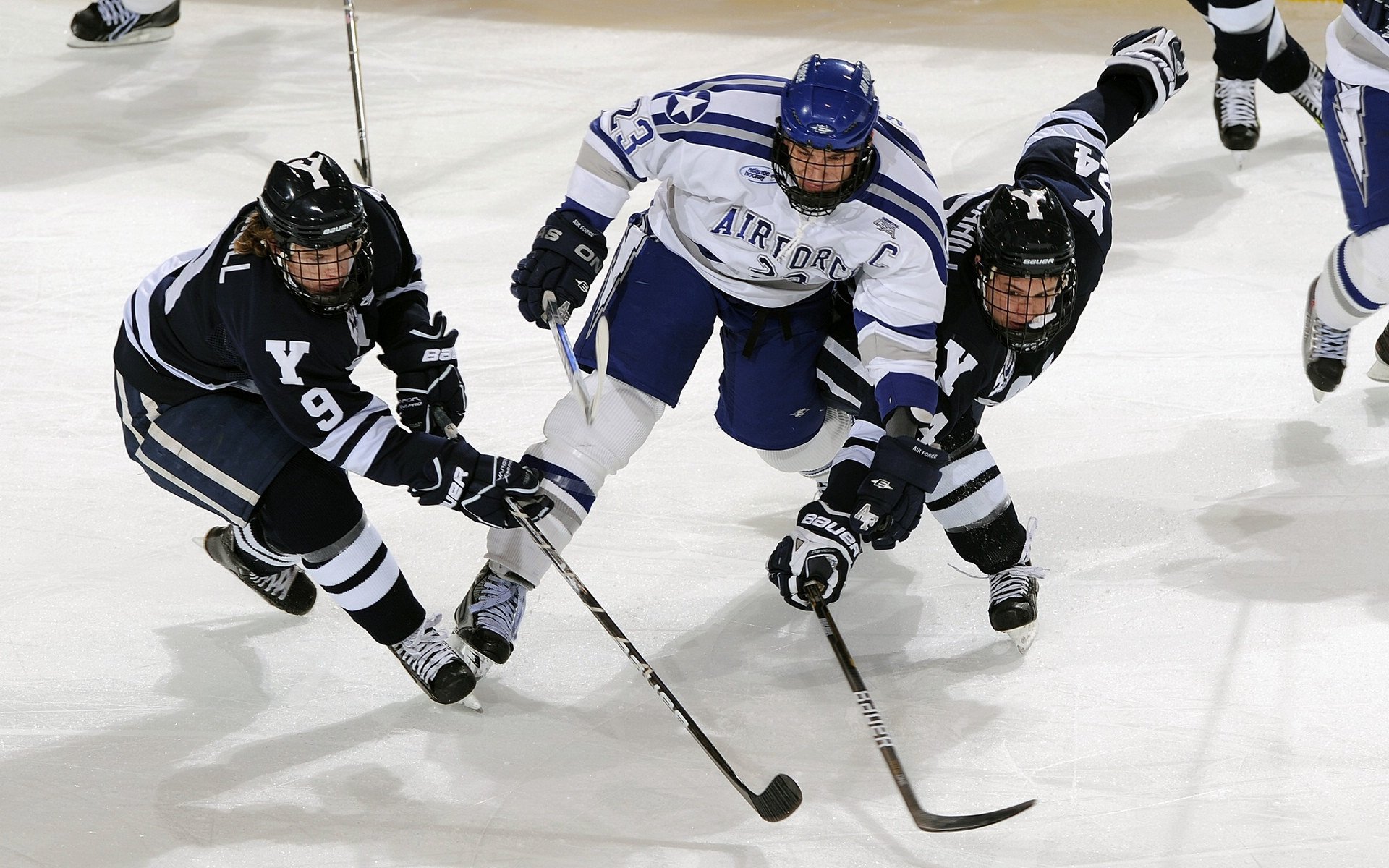 milanAPP下载入口官网-法甲球队心理训练结合实战情境提高关键时刻执行力