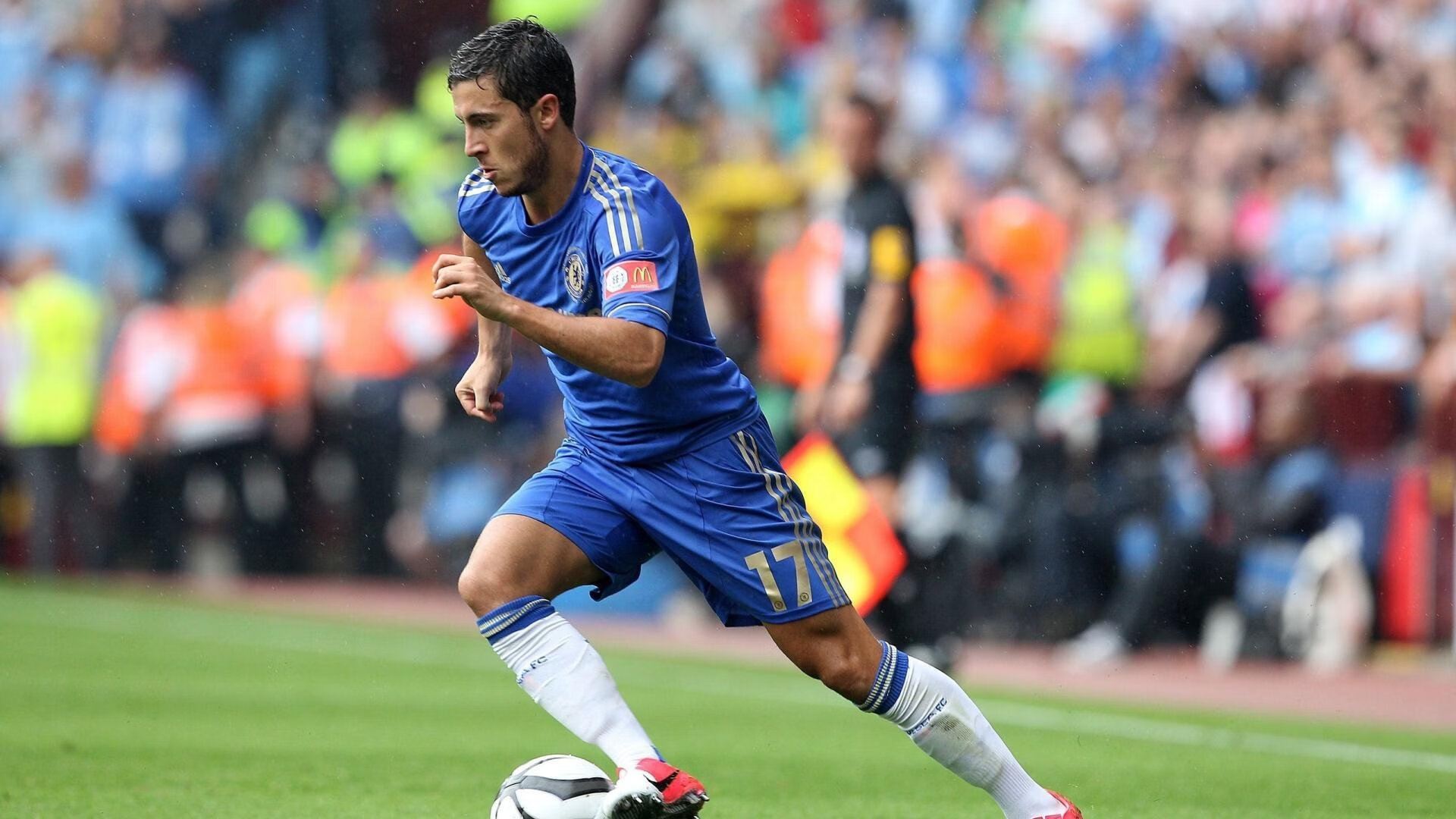 米兰体育网页版登录-西甲球队热区密度图调整防守站位和协防策略，西甲热身赛赛程